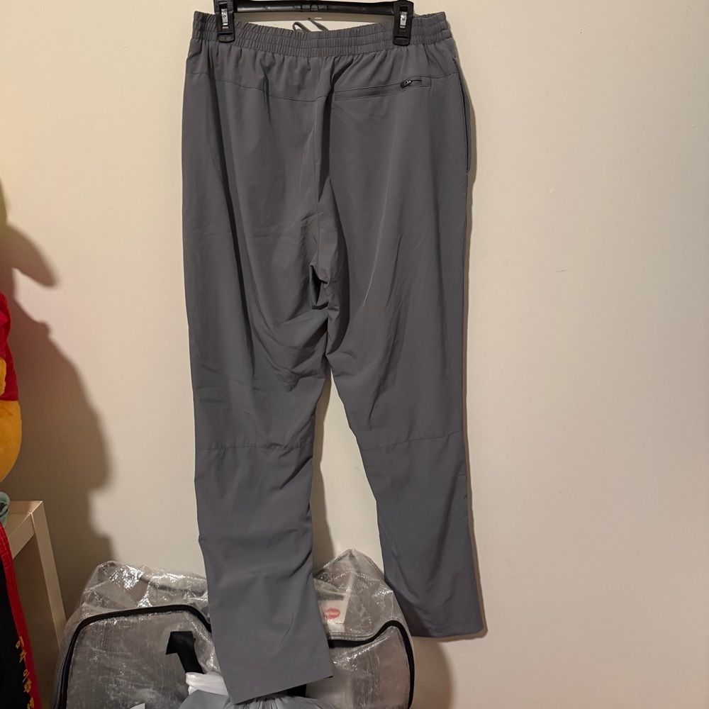sweatpants - Picture 2 of 3